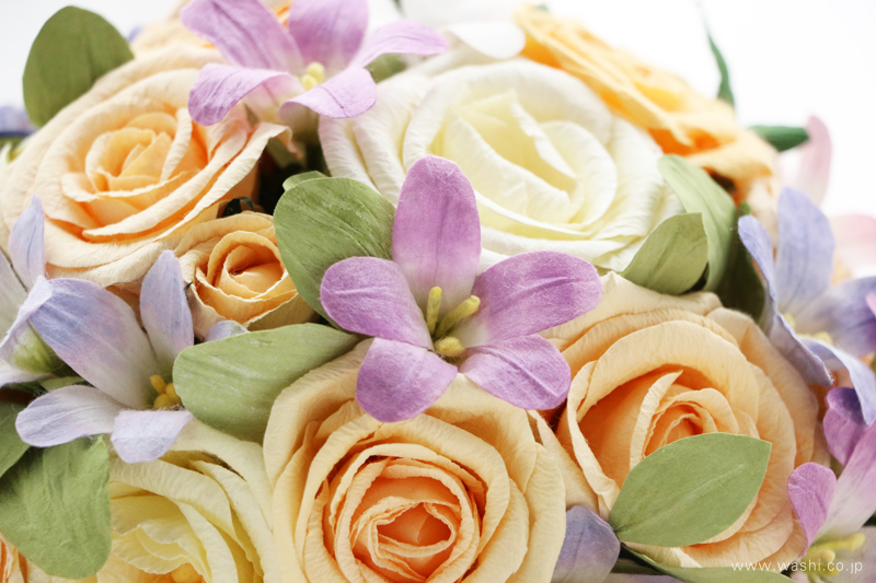 結婚１周年に贈るパステルカラーの和紙製ペーパーフラワー (花部アップ)