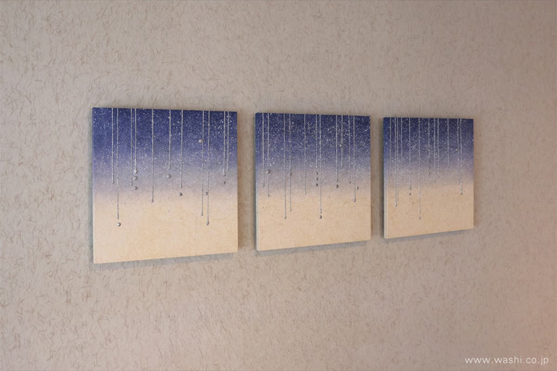 角型3枚組タイプの和紙アートパネル設置例（青のグラデーション柄）